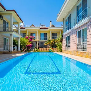 Gul Evleri Calis Beach Фетхие